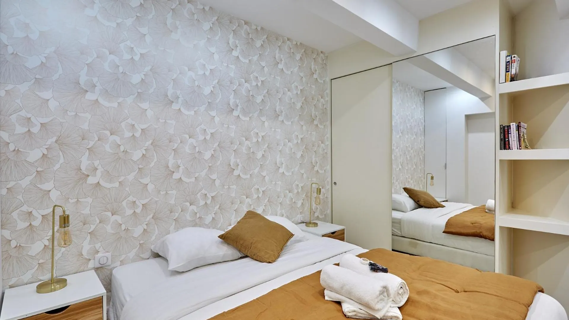 Le Marais By Prestige Apartment